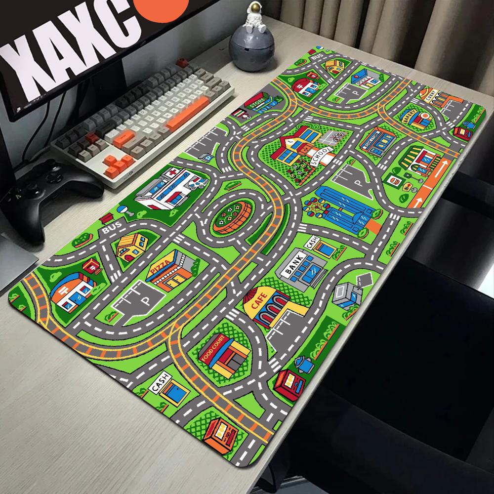 Gaming Accessories For Your Desk - PCゲームセットアップアクセサリーシティロード漫画マウスパッド、大型デスクマット、ゲーマー、900x400、コンピューターテーブルマット、オフィスXL